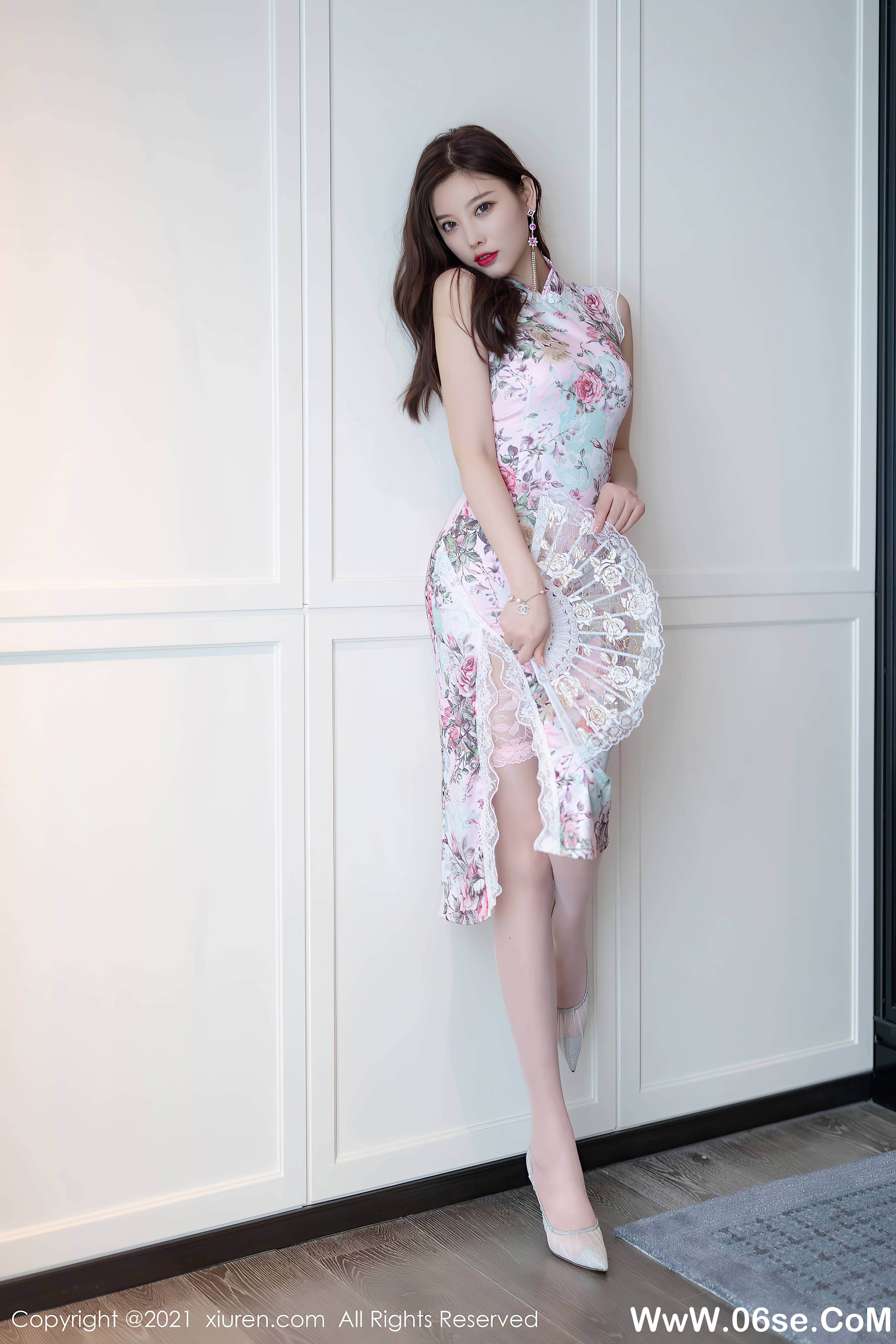 图片[2]-[XIUREN秀人网] 2021.05.25 NO.3461 杨晨晨Yome[83+1P679M]-六色网