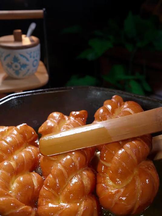 配料家常做法还简单的老式软麻花太好吃啦