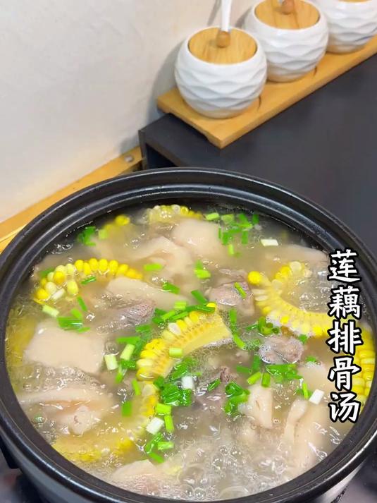 那个好男人不给女朋友炖一锅莲藕排骨汤