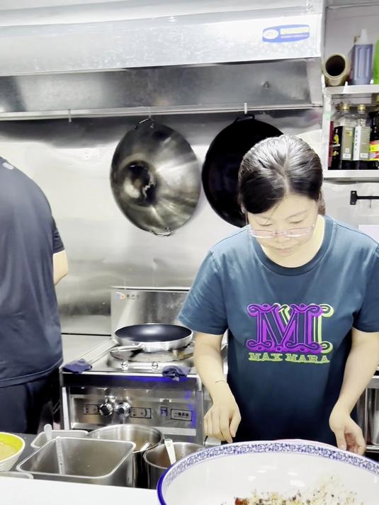 今天吃了一碗面叫土豆泥肉酱拌面，碳水的快乐碳水使我快乐 面条的神仙吃法