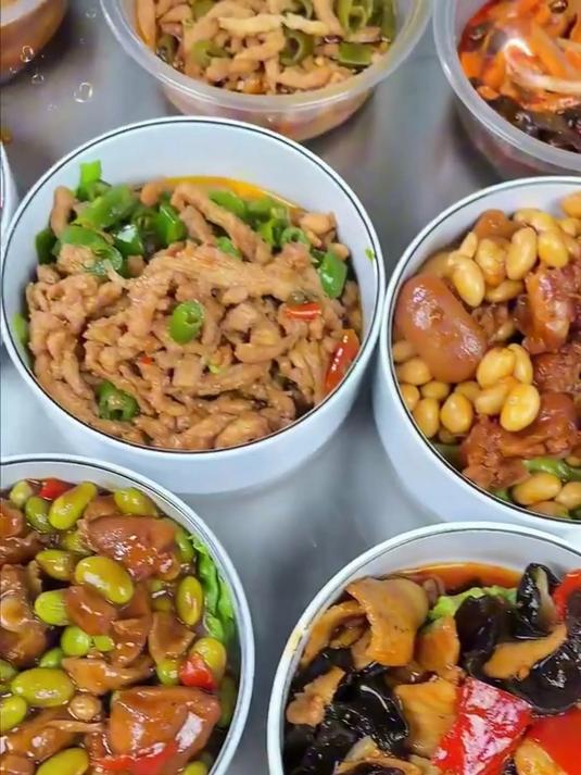 舌尖上的 “闪电战”!速食料理包,美味快人一步