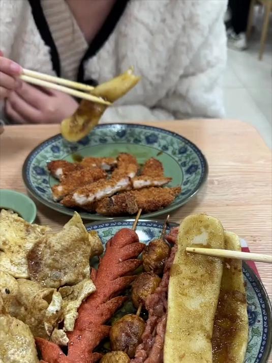 在上海吃遍所有的排骨年糕