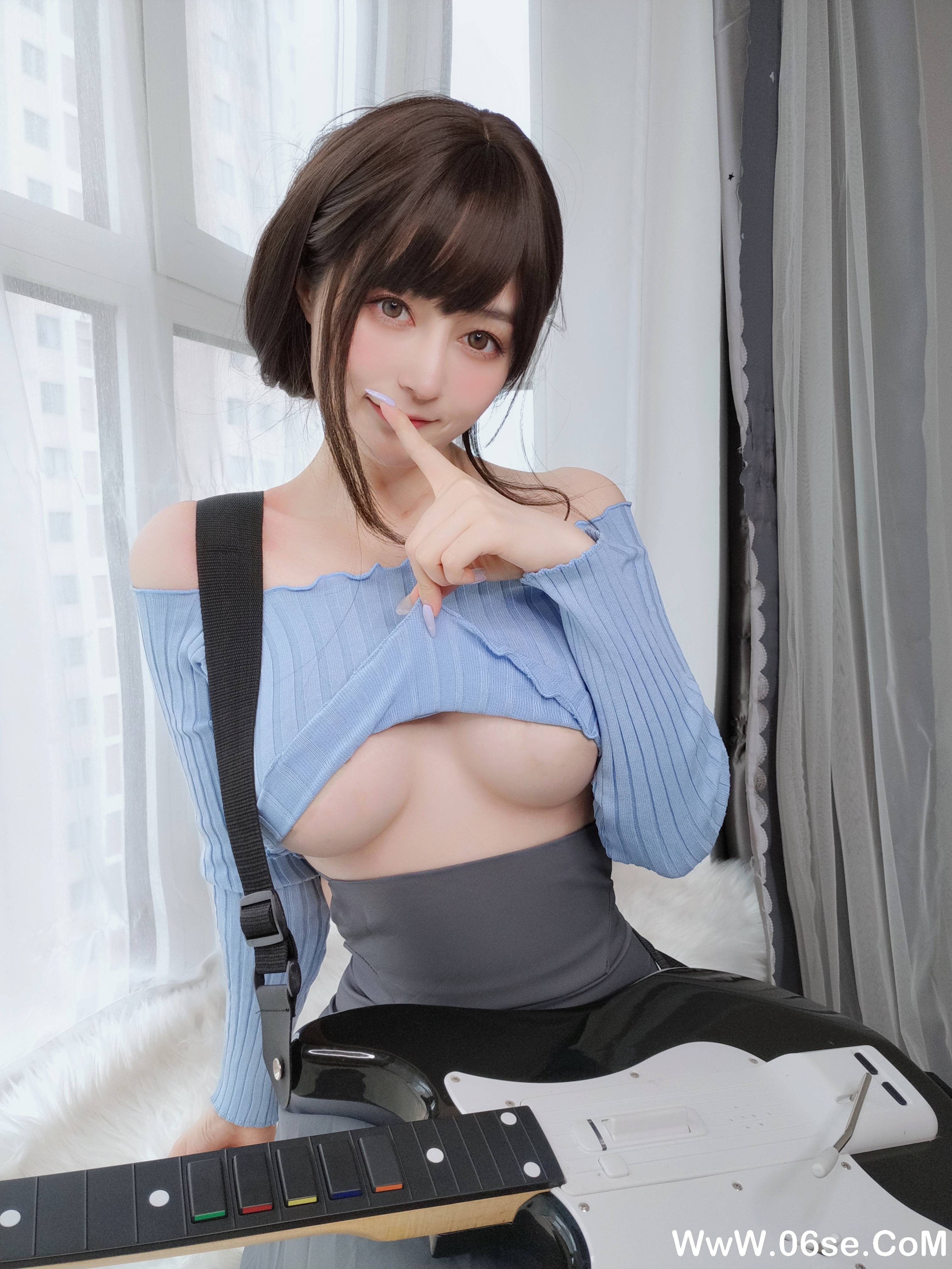 图片[29]-Coser小姐姐白银 NO.093 – 吉他妹妹 [164P888M]-六色网
