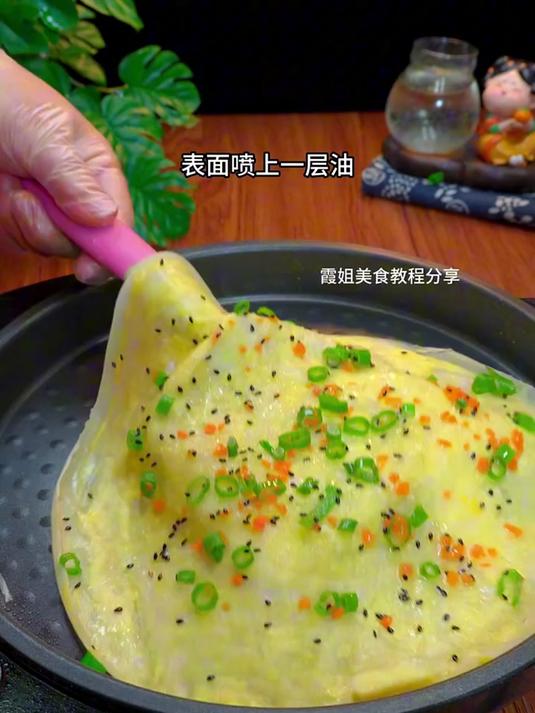 早餐鸡蛋煎饼好吃营养其实方法也很简单 把我自己的方法分享给你