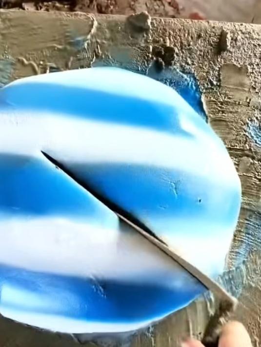 记录用水泥做的生日蛋糕#水泥蛋糕惊呆了##生日惊喜爆棚##水泥做的蛋糕#