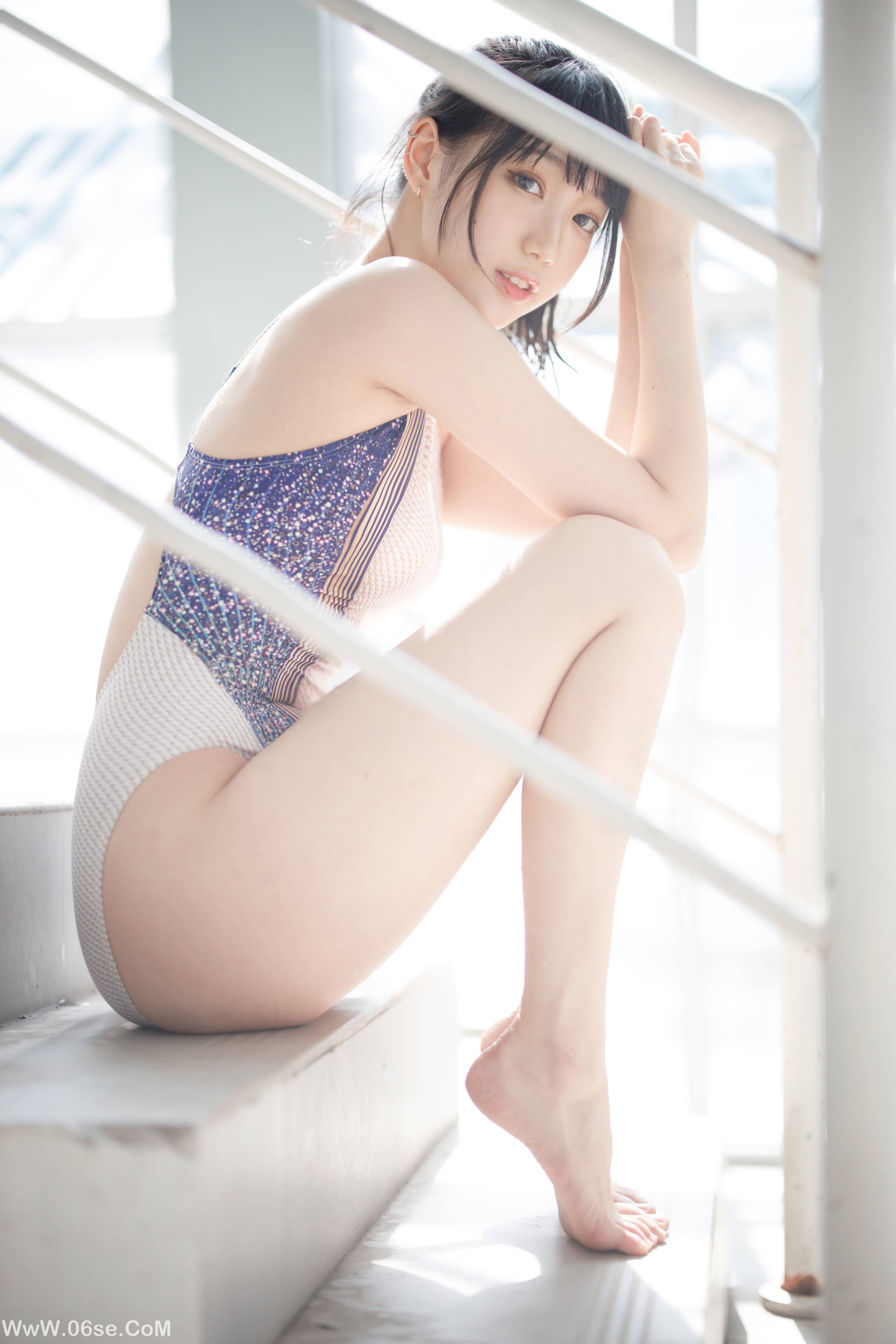 图片[16]-周叽是可爱兔兔 NO.001 竞泳 [36P+3V627M]-六色网