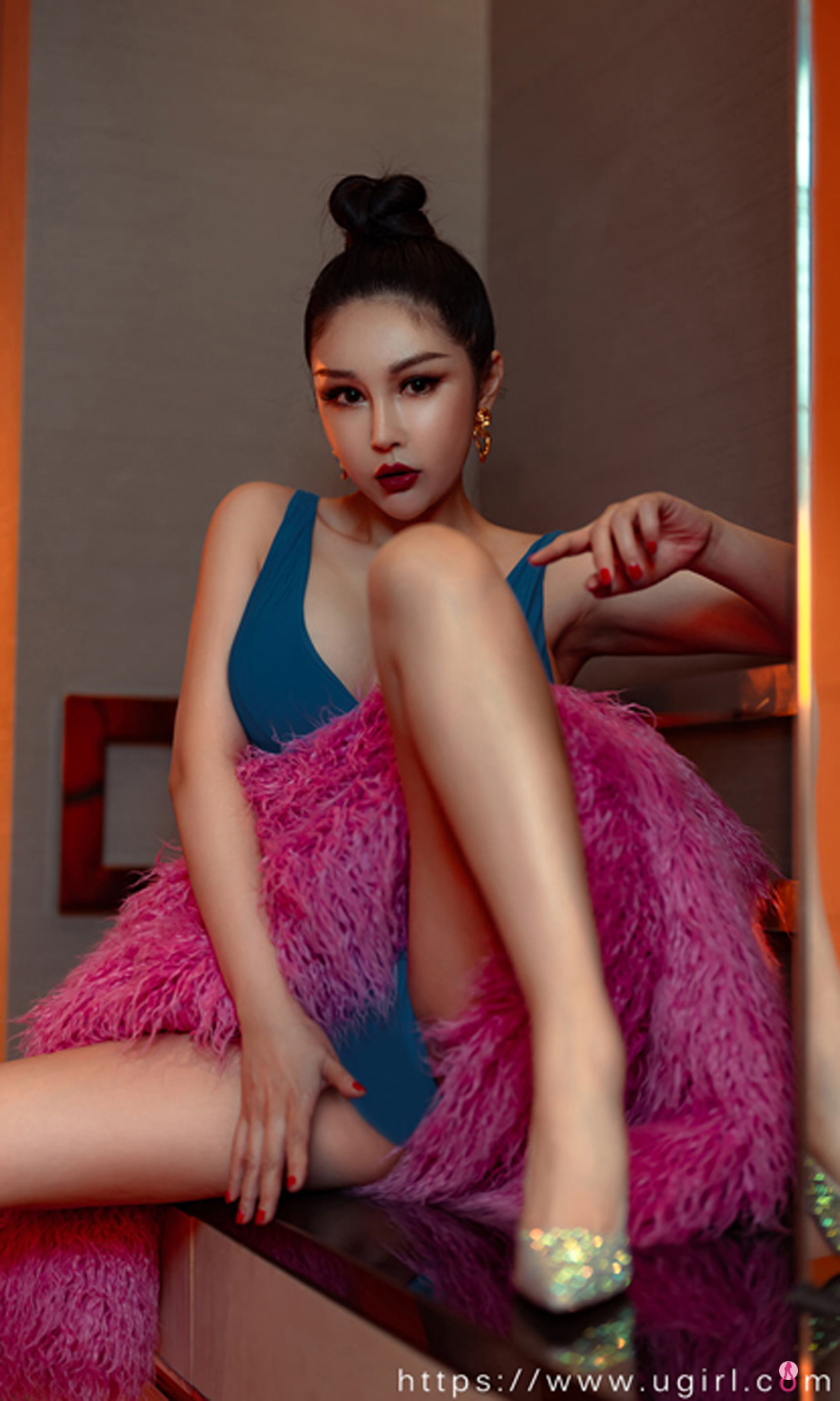图片[30]-[Ugirls爱尤物] No.2323 Tian Bing Bing (田冰冰)-六色网