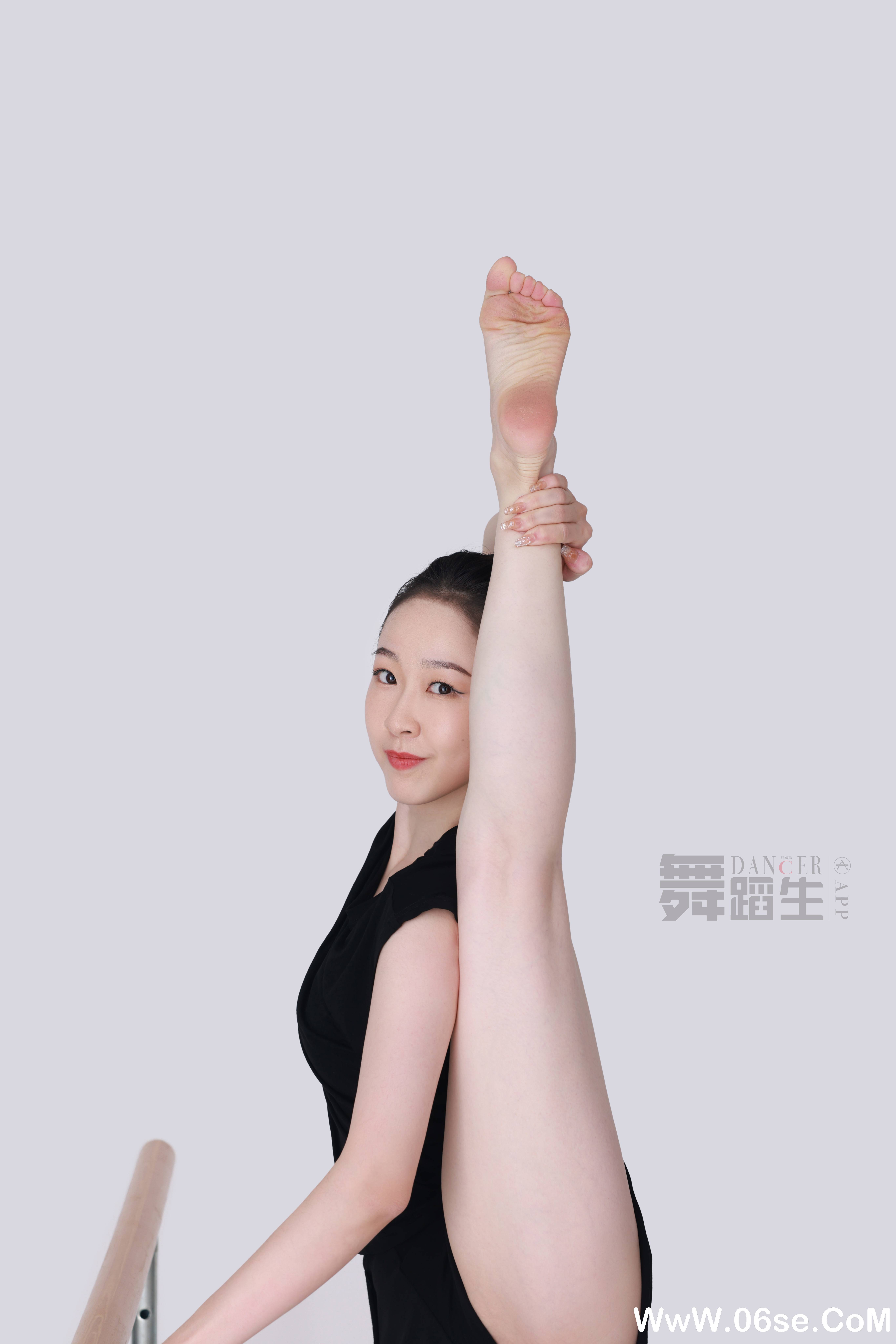 图片[21]-[GALLI嘉丽]舞蹈生日记 087 – 婀娜多姿 景思佳[41P228M]-六色网