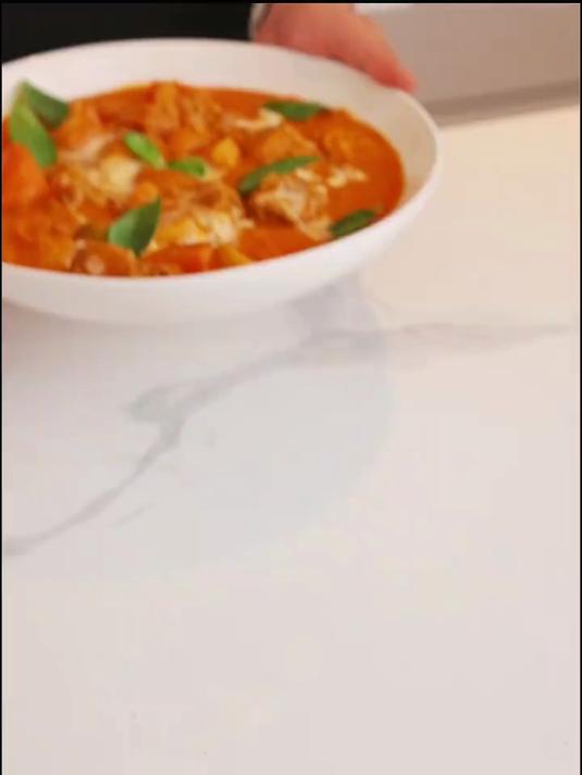 泰式红咖喱炖牛肉泰餐店招牌菜必点