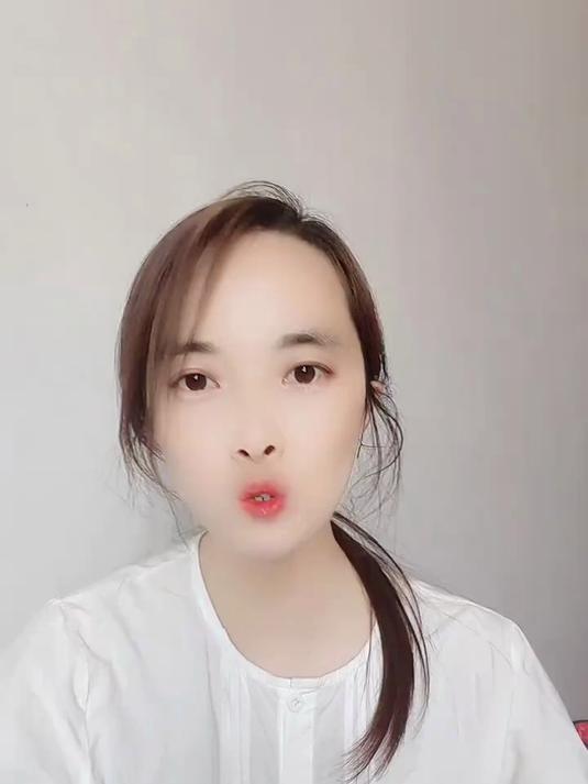 初产蛋鸡粪便稀,不一定是病理性拉稀,也有可能是生理性的!