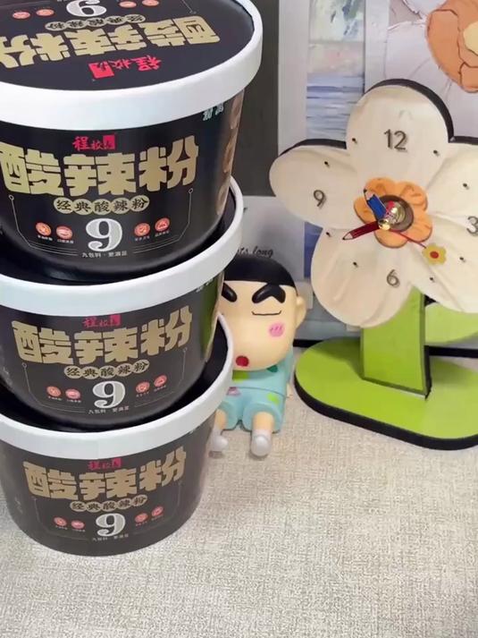 传统特色小吃推荐:经典酸辣粉,大桶装细粉非油炸料足美味
