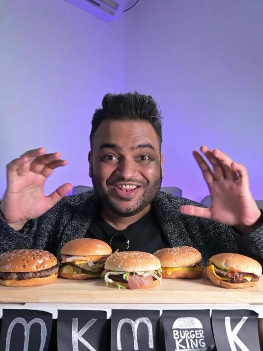 老外盲测牛肉汉堡,麦肯汉到底哪家强?