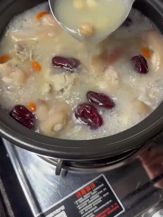 细养花生猪蹄汤:细致滋养,脏腑虚弱全调理