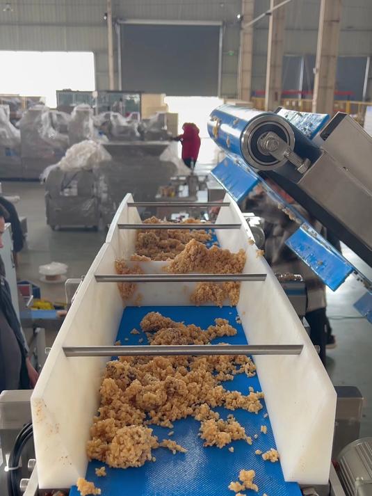 按吨做饭团!三角饭团机 饭团生产线 寿司饭团流水线商用设备