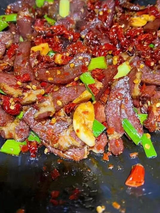腊牛肉家常必备丨炒菜凉拌都能用
