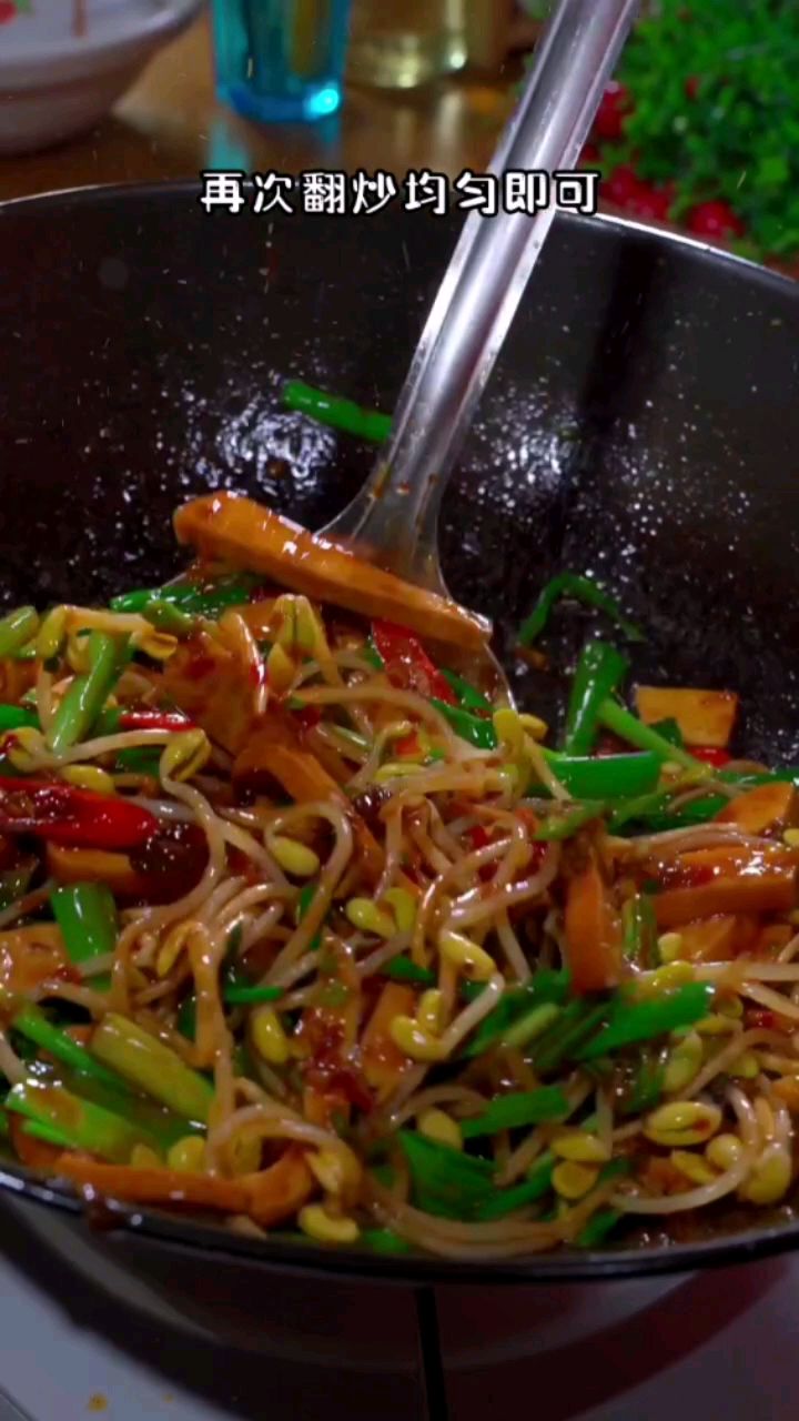 香干炒豆芽,做法简单又下饭