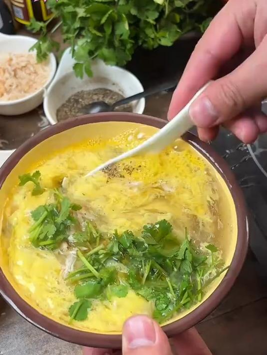 暖心撒汤,一碗唤醒清晨的味蕾盛宴