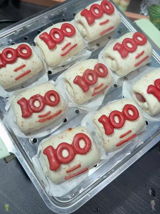 100分营养早餐来了!黑猪肉肠+卡通馒头!挑食终结者实锤!