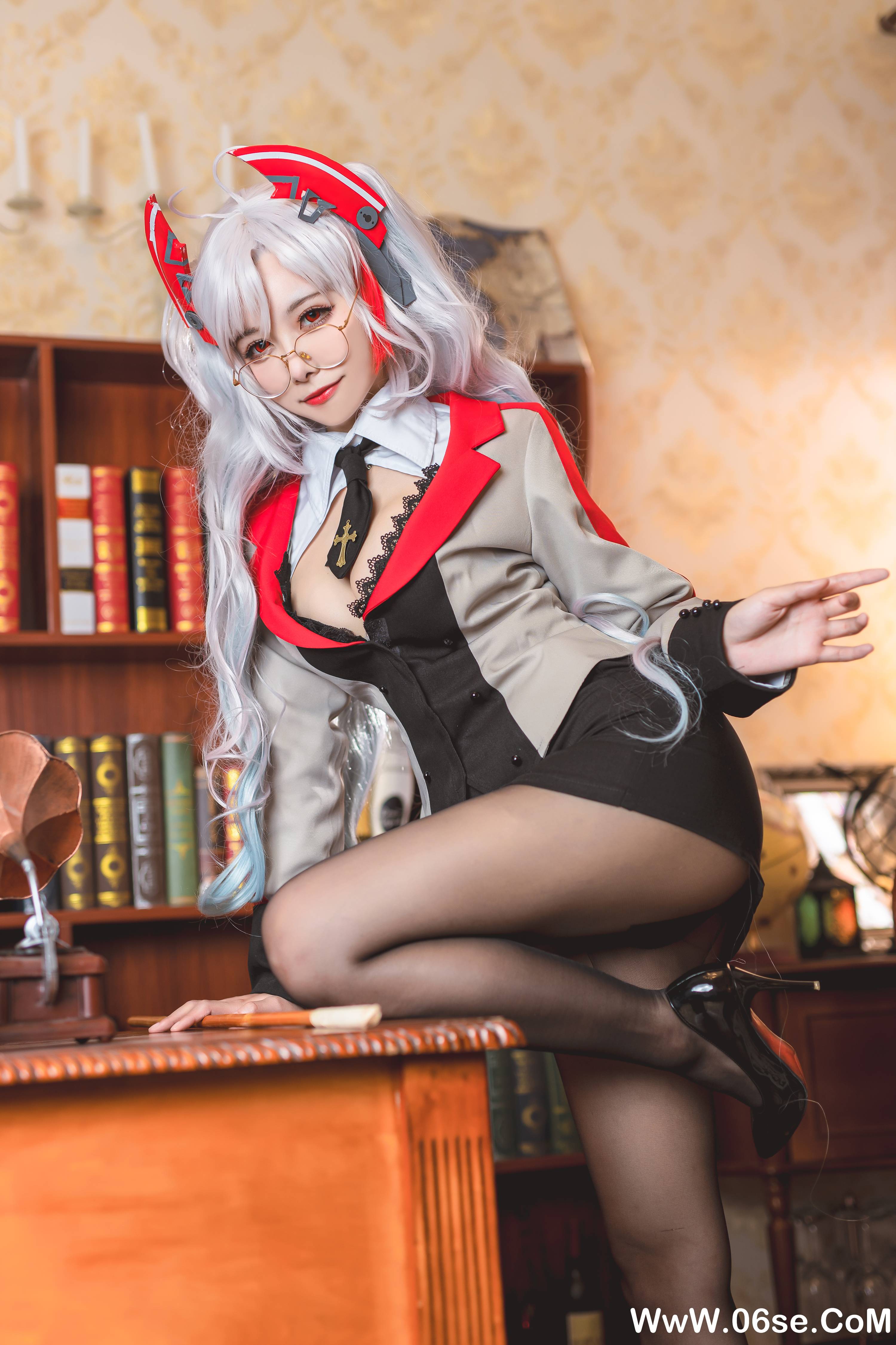图片[13]-Momoko葵葵 NO.026 – 欧根之教师[21P159M]-六色网