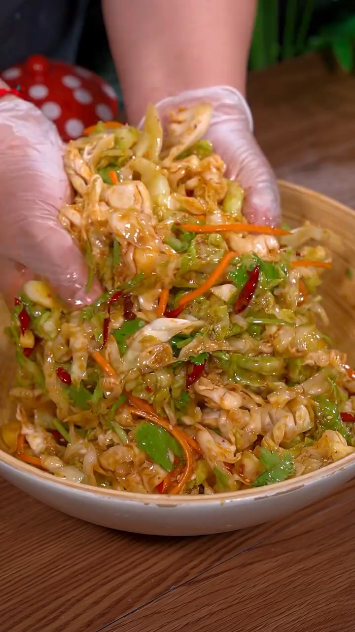 炝拌包菜,太下饭了