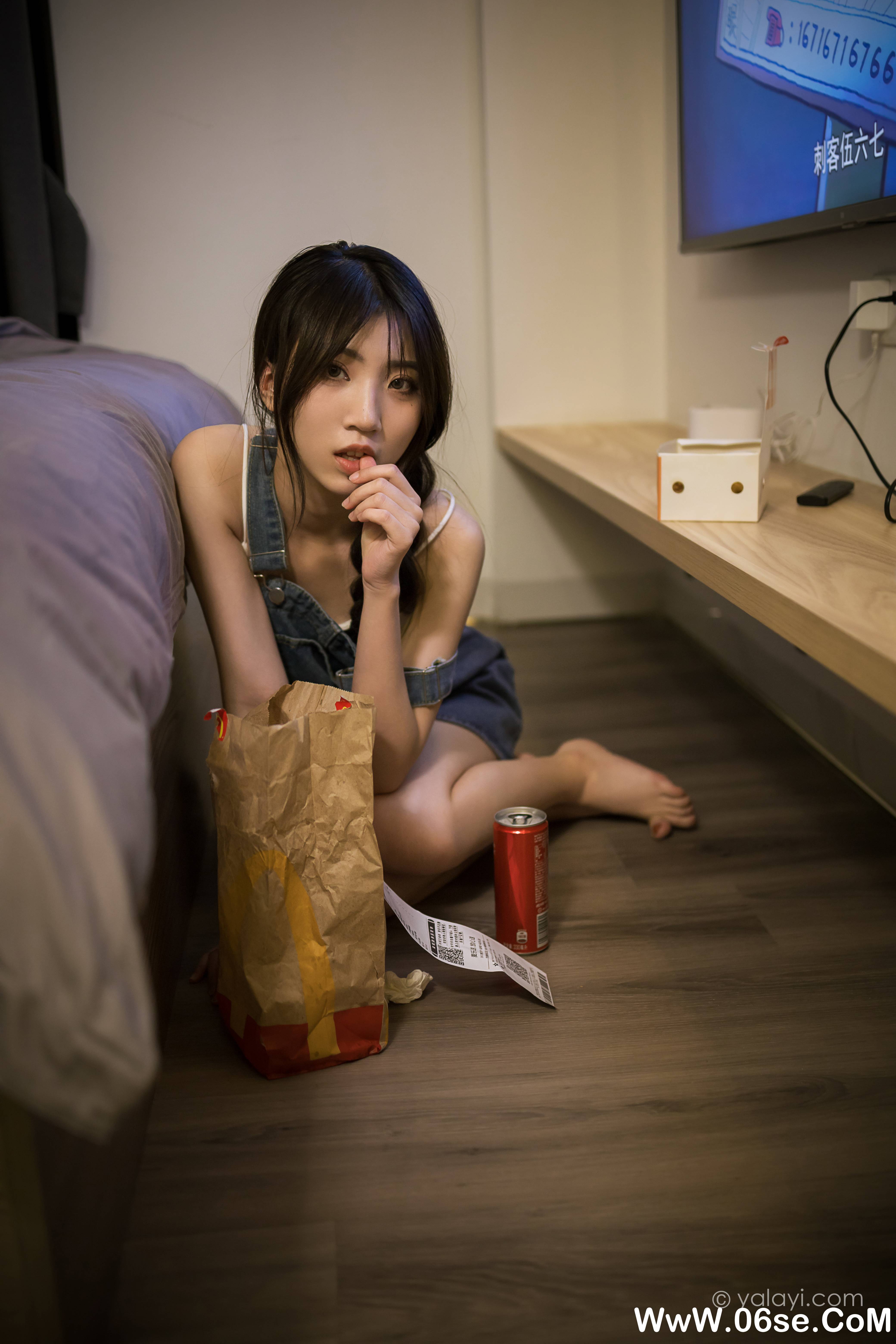 图片[21]-[YALAYI雅拉伊] 2021.06.21 NO.805 小乔《宅家日记》[40+1P475M]-六色网