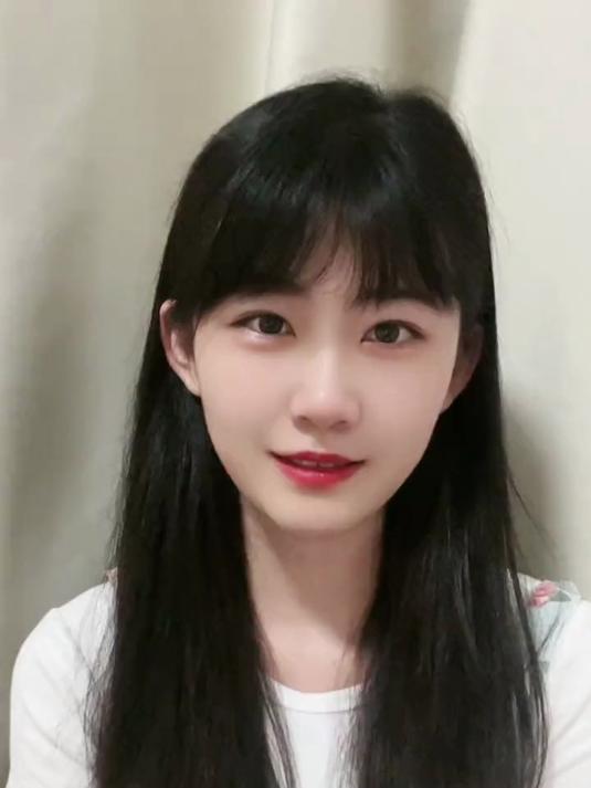 不允许有人没吃过鳕鱼肠~我也不想炫太多啊,但它真的太好吃了