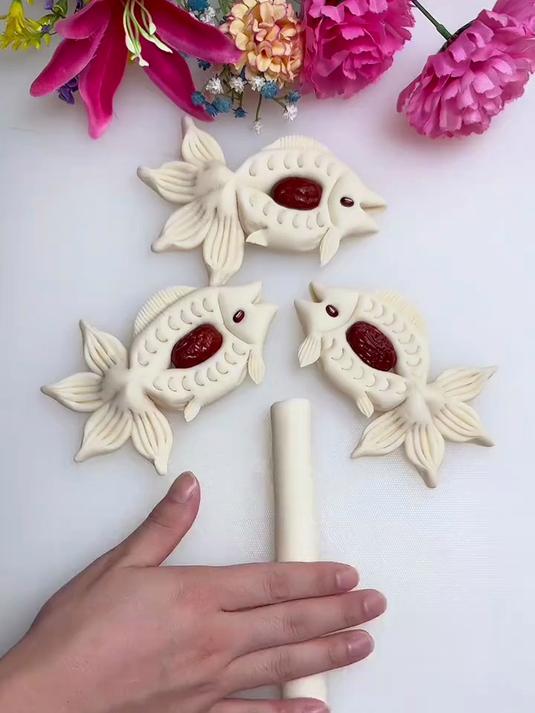 小鱼枣花馒头这样做太好看了 #花样面食制作#