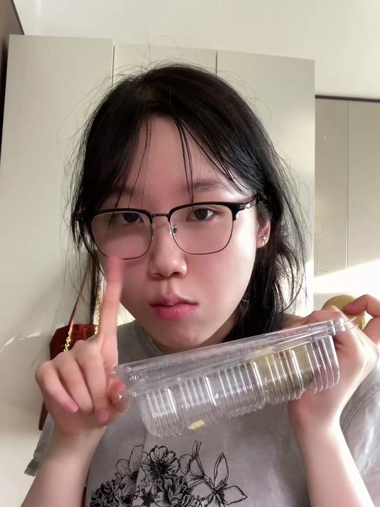 摆烂暴食女大学生｜健康糕点吃到撑！（四）