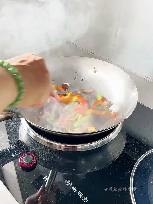 「厨房好物」尚朋堂电磁炉，安全这块妥妥的