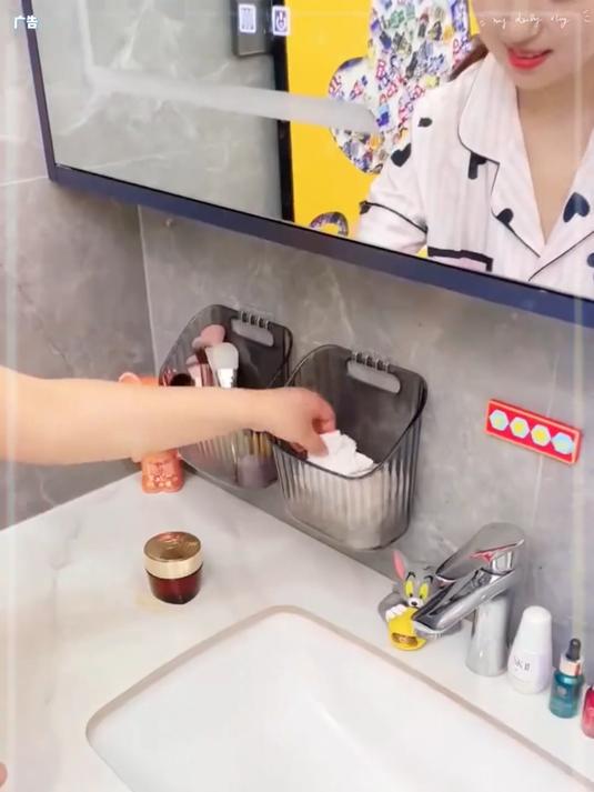 轻奢收纳筐葱姜蒜小挂篮 厨房置物架卫生间浴室壁挂 好物推荐