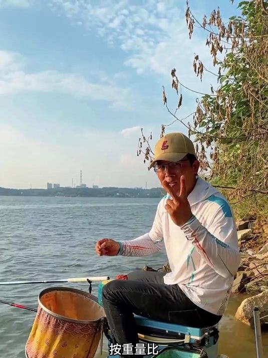 全能综合饵5311，全水域全季节通用饵料，秋冬作钓大板鲫更好哦！