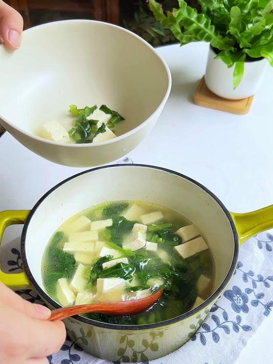 出伏养肾绝了!处暑到白露一定要喝这碗汤!