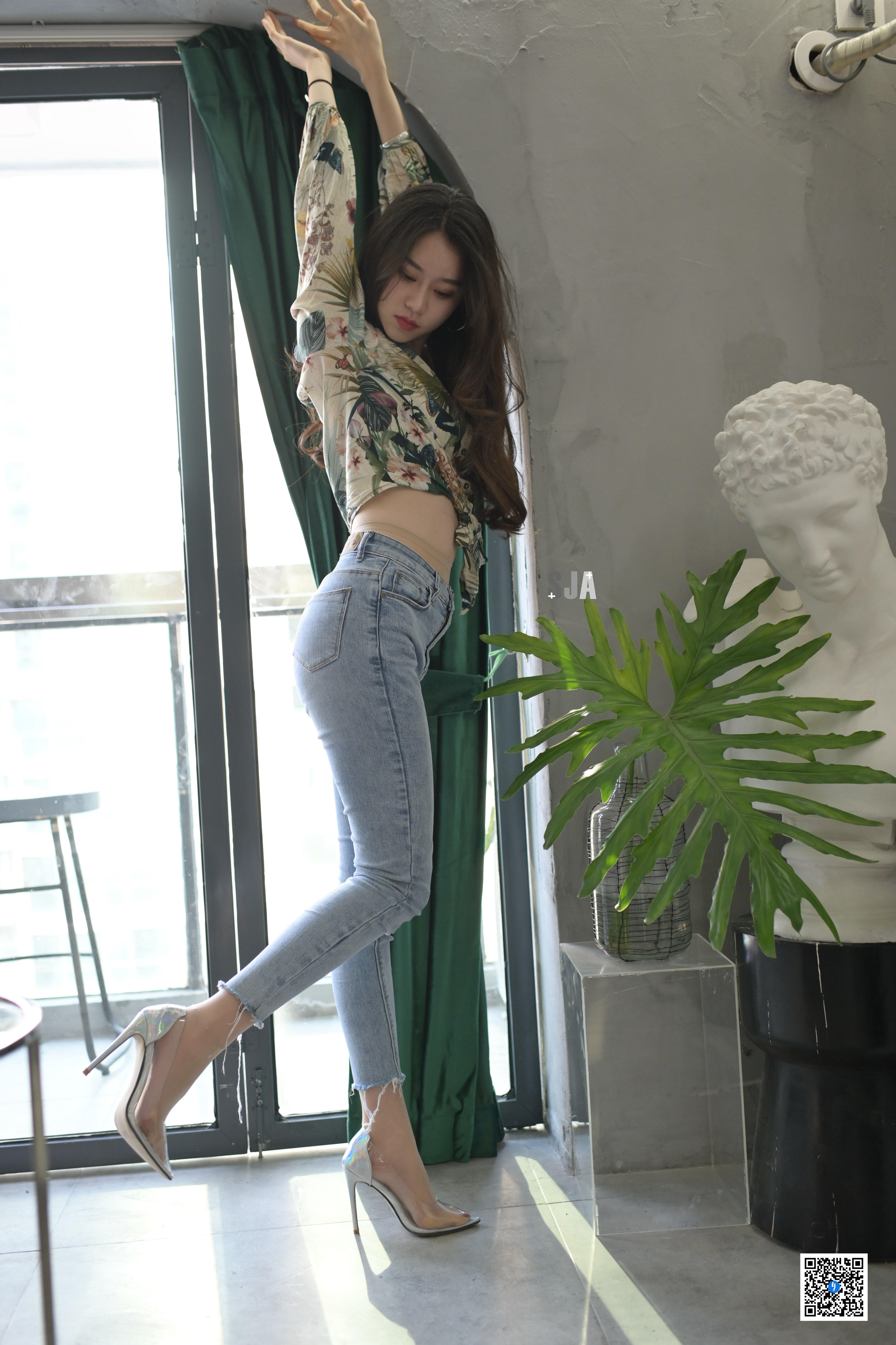 图片[13]-[SJA佳爷]闺蜜视角 NO.065 川 [61P+55M]-六色网