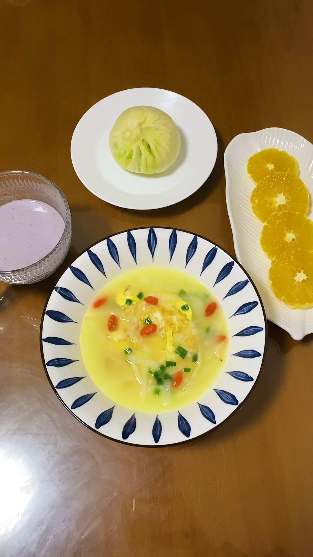 萝卜是怎么吃?萝卜丝煎蛋虾皮汤非常鲜美好吃