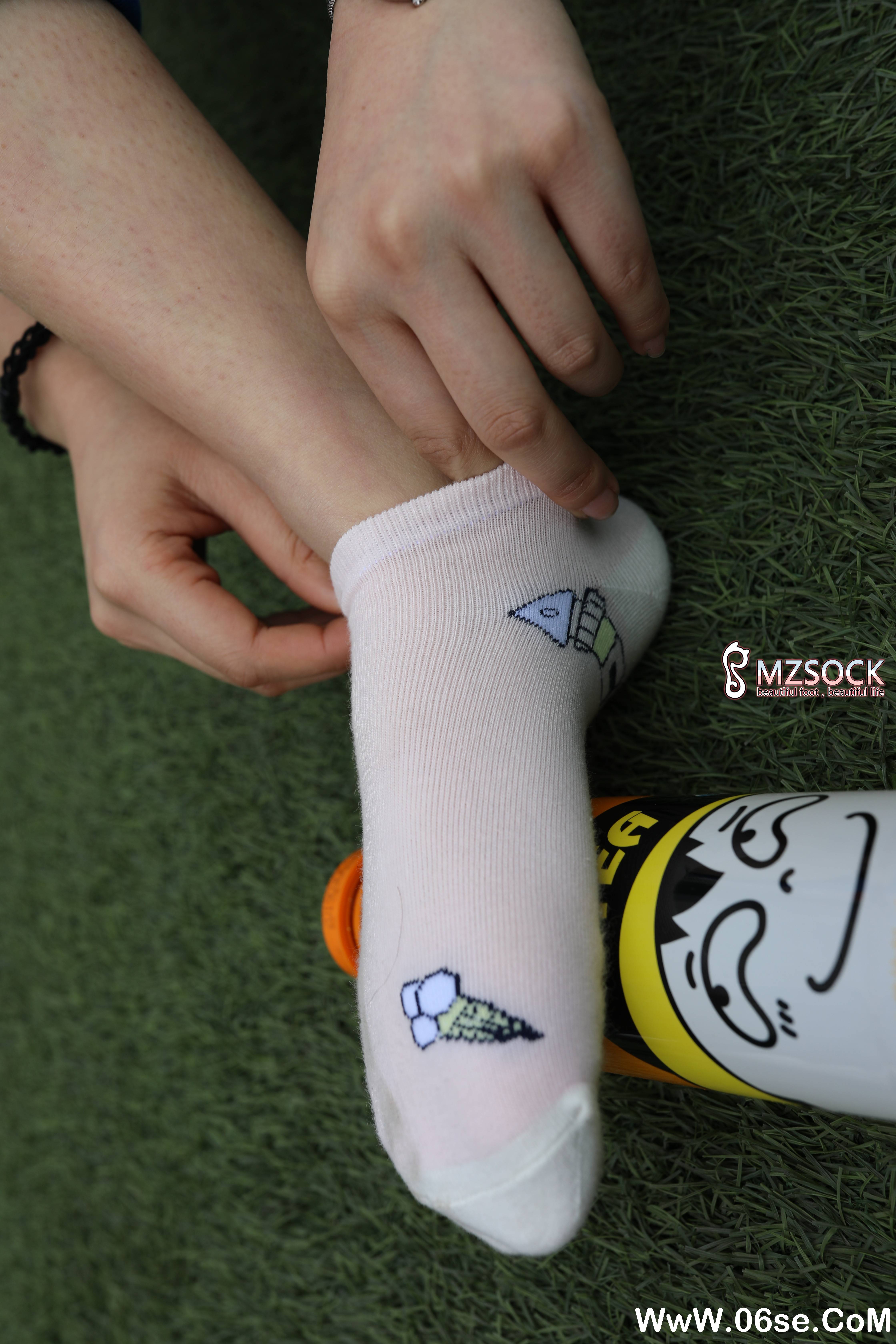 图片[150]-[MZSOCK]爱美足 NO.007 小珵[201P788M]-六色网