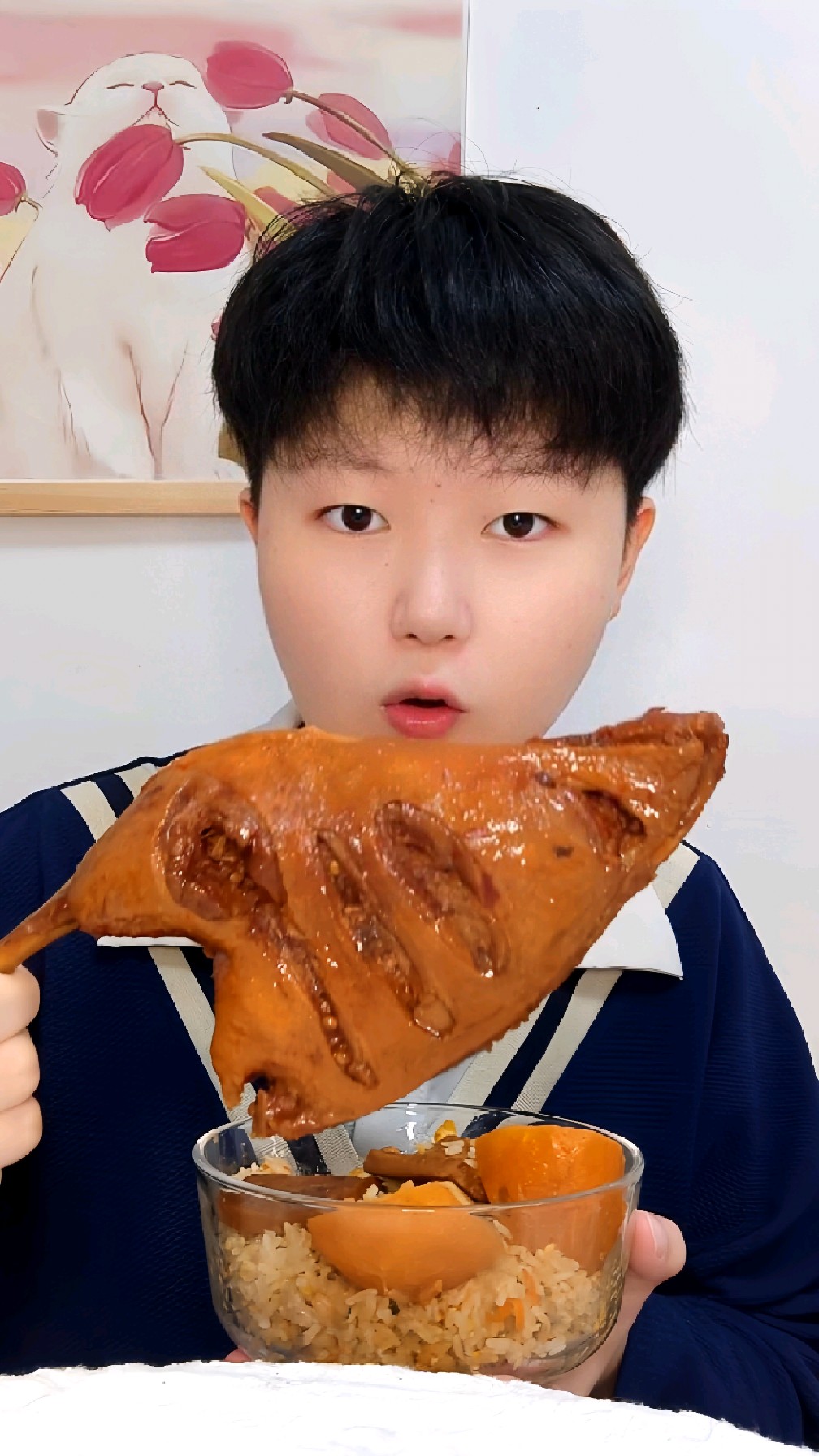蛋炒饭和脸大个鸭腿!