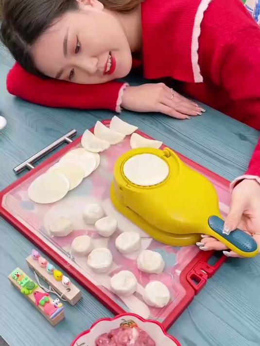 家用包饺子神器！全自动擀压饺子皮机，轻松做皮薄馅大美味水饺