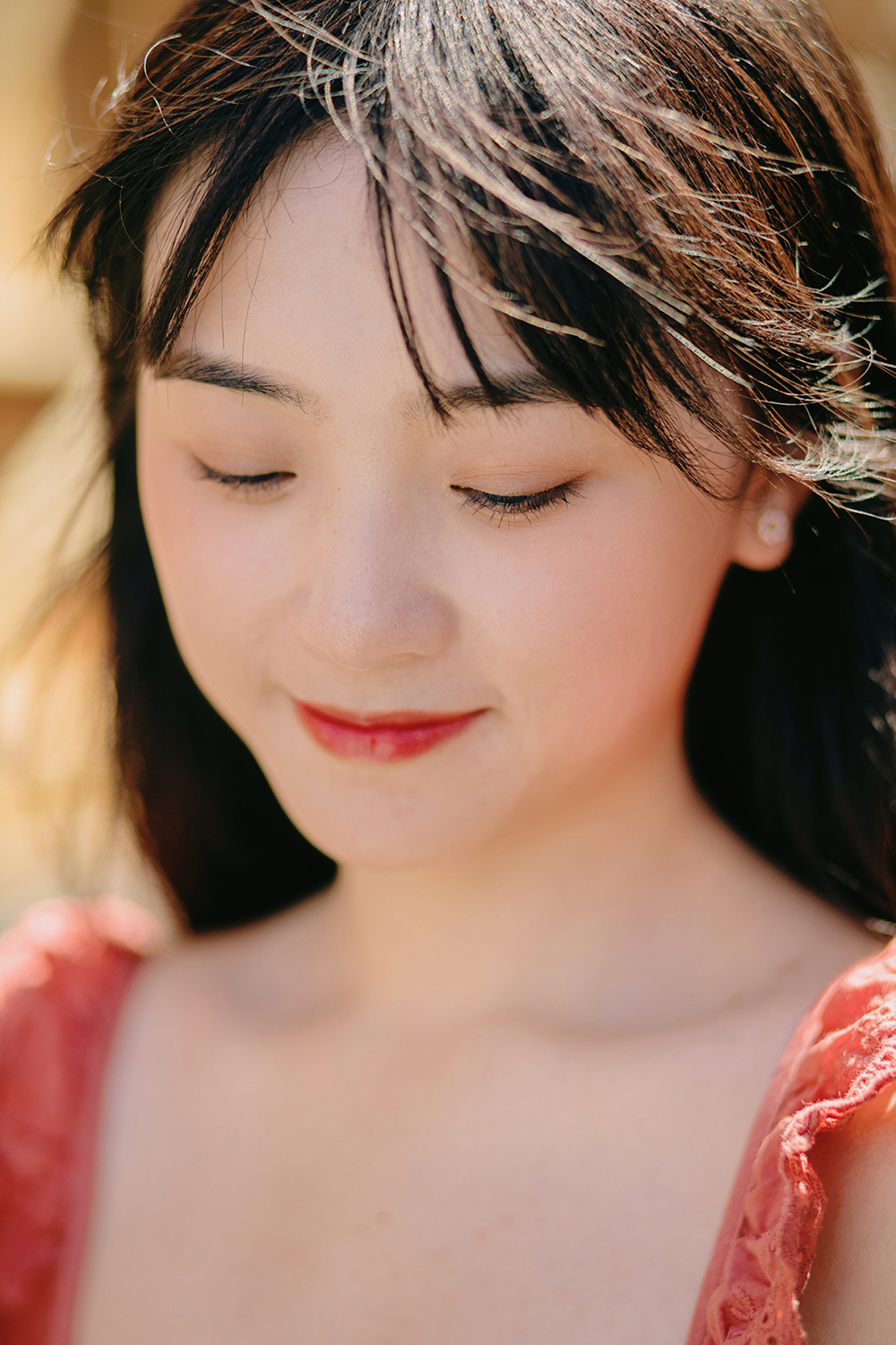 图片[11]-夏日阳光下的女孩-六色网