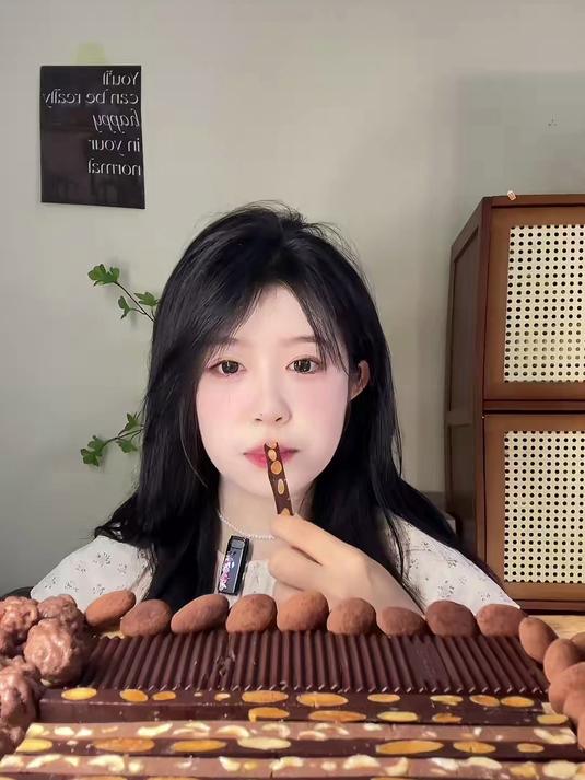 吃货的世界唯有美食不可辜负