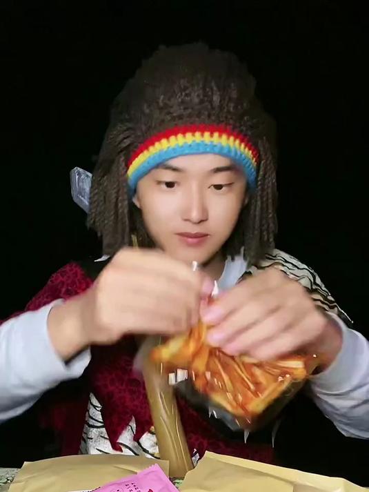 这个骨头鸡身上只有一块你们吃过吗？