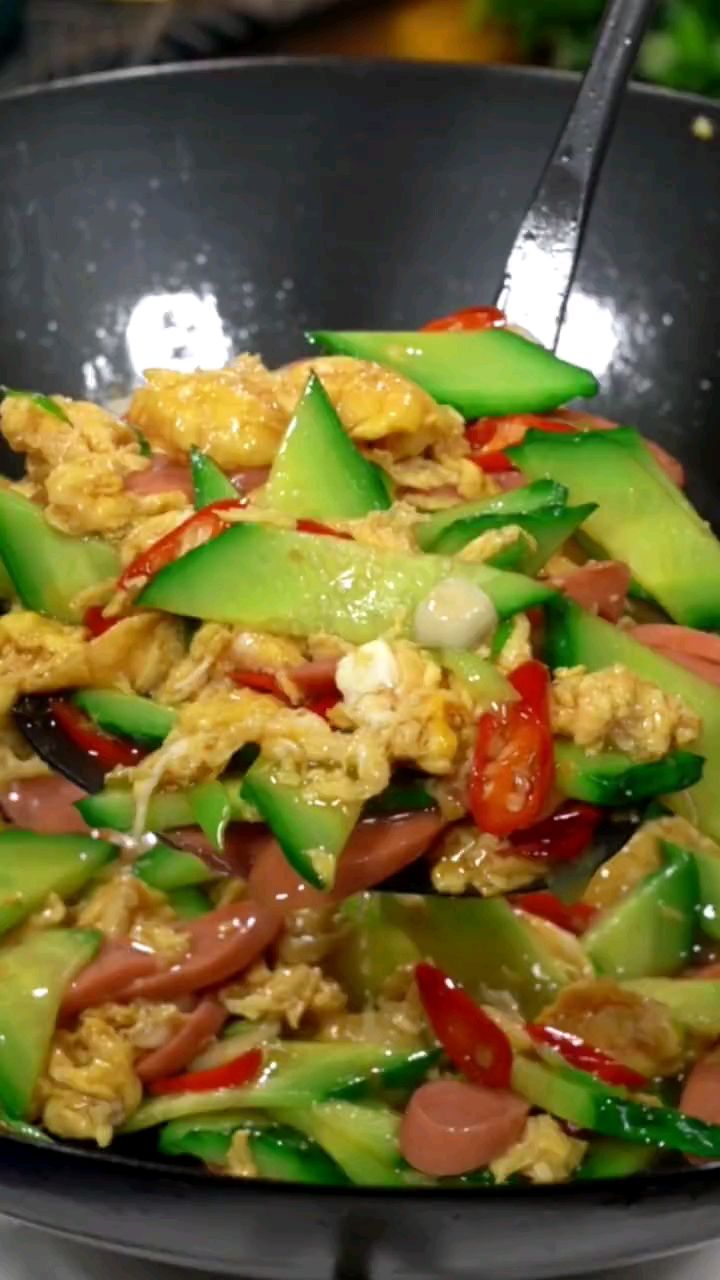 分享美食黄瓜炒鸡蛋做法