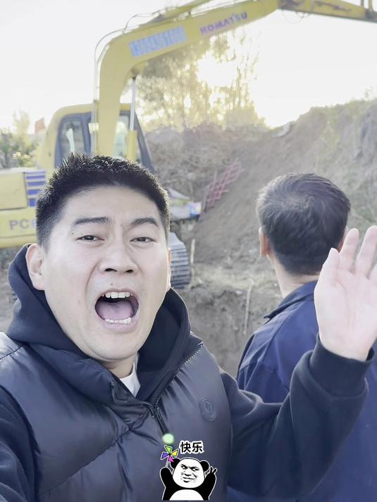 北方老丈人和南方女婿挖东北菜窖