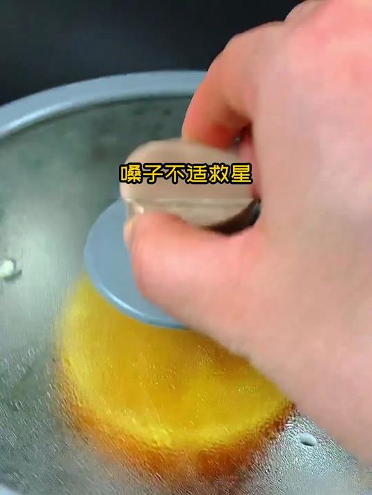 5分钟搞定!家常盐蒸橙子,冬天给家人止咳降火