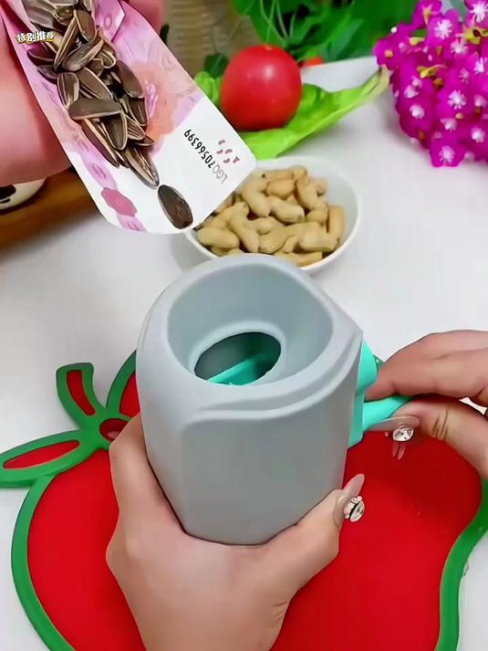 瓜子花生去皮器,快速去壳,实用省时工具