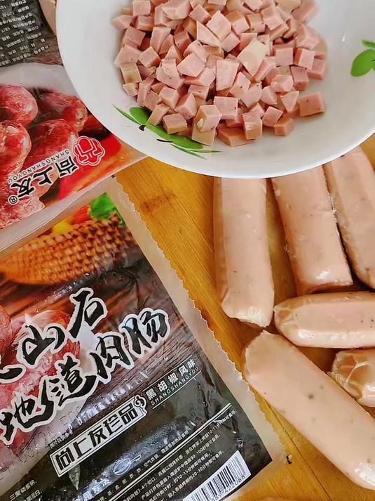 幼儿园午餐