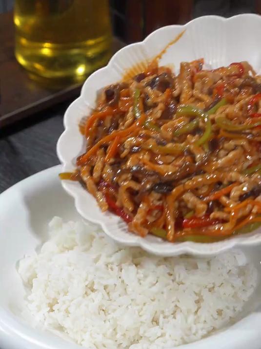 一点不辣的鱼香肉丝,肉肉蔬菜都有