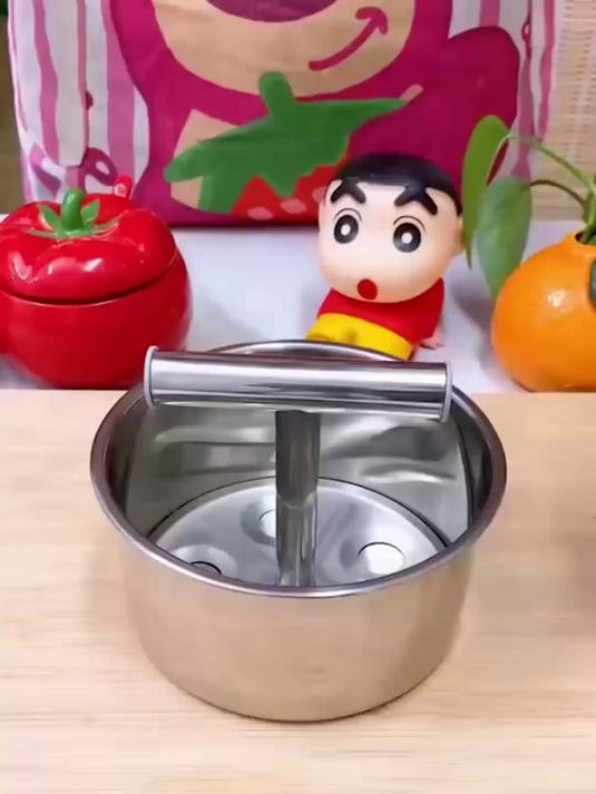 手压式不锈钢肉丸器，轻松做饱满丸子，厨房小白也能变大厨超赞！