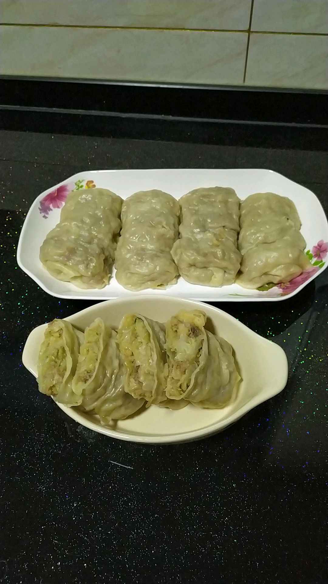 白菜肉馅,卷一卷,蒸一蒸,营养又美味!
