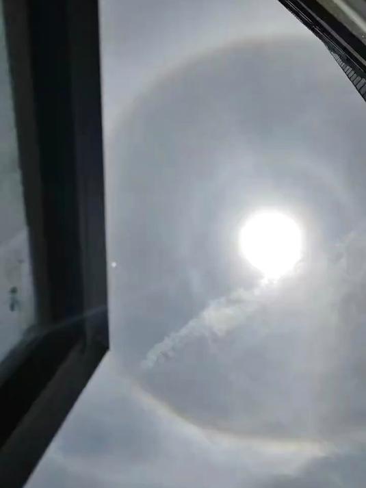 西安高温,太阳给自己热化了