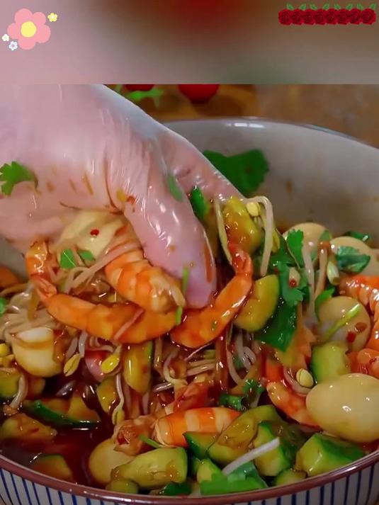 三伏天我都吃这个凉拌菜，酸鲜爽口，很适合管理期晚餐来吃